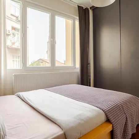 דירה Cihangir Loft 1 Bedroom Flat *