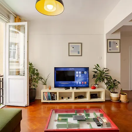 Cihangir Loft 1 Bedroom Flat דירה איסטמבול